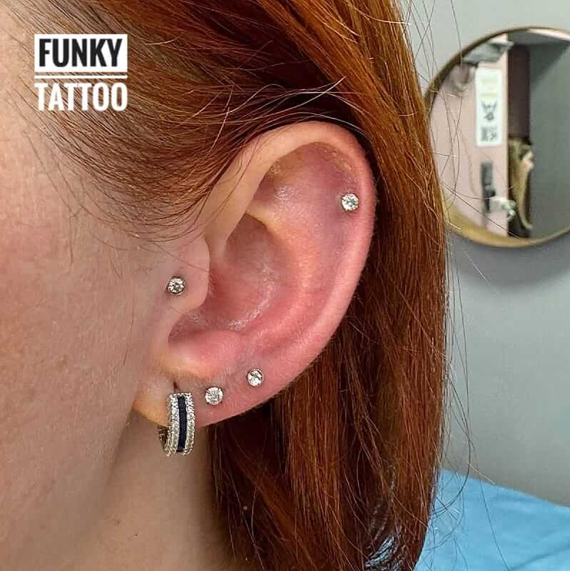 salon piercing bucuresti piercing in ureche piercing helix piercing tragus