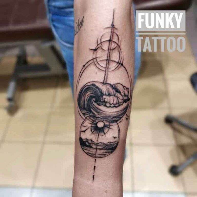 salon-tatuaje-bucuresti-funky-tattoo-tatuaj-geometric-pe-mana-tatuaje-barbati