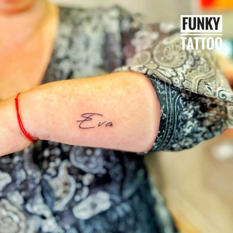 salon tatuaje bucuresti tatuaje antebrat tatuaj fete pe mana