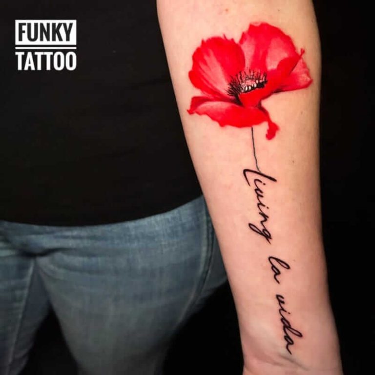 tatuaje fete mici tatuaj mac tatuaje scrisuri pe mana