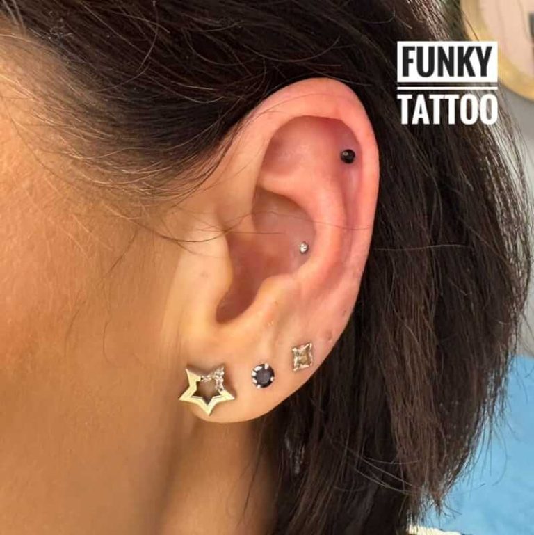 helix piercing conch piercing cercei ureche lob upperlobe salon piercing bucuresti