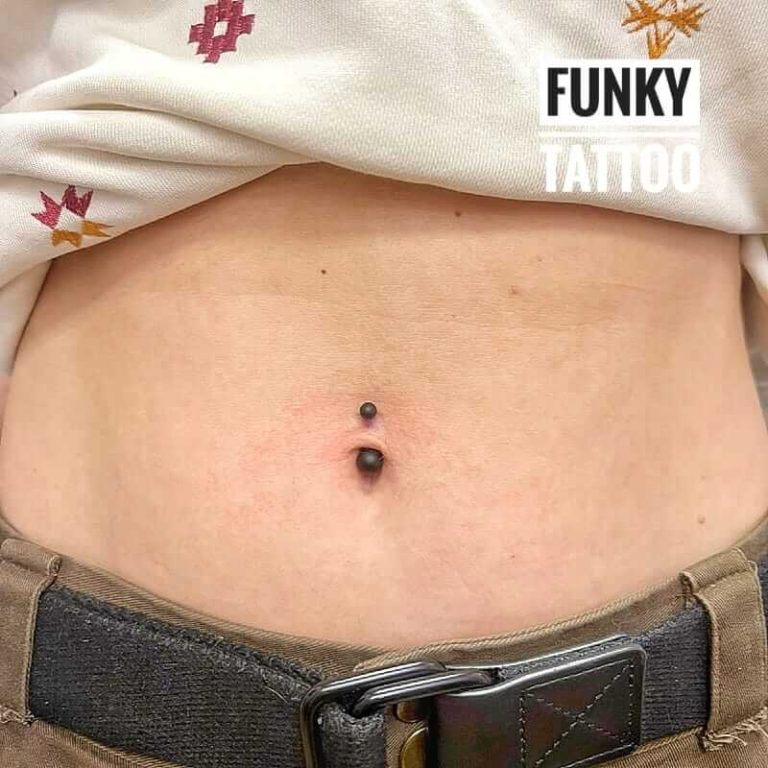 piercing buric cercei ureche cercei cartilaj piercing lob snake eye limba spranceana