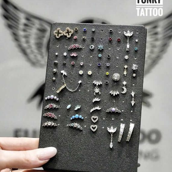 salon piercing bucuresti cercei piercing nas cercei helix piercing tragus limba cercel buric piercing buza