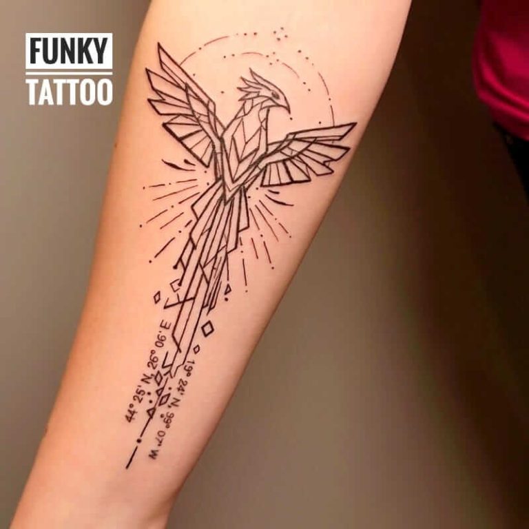 tatuaje fete tatuaj pe mana salon tatuaje