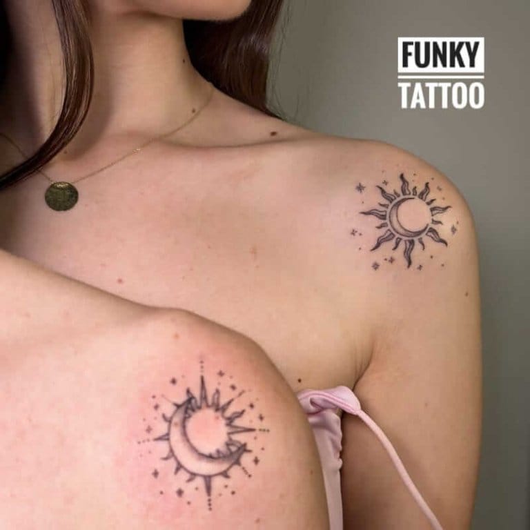 tatuaje fete tatuaje cuplu tatuaj soare pe umar salon tatuaje