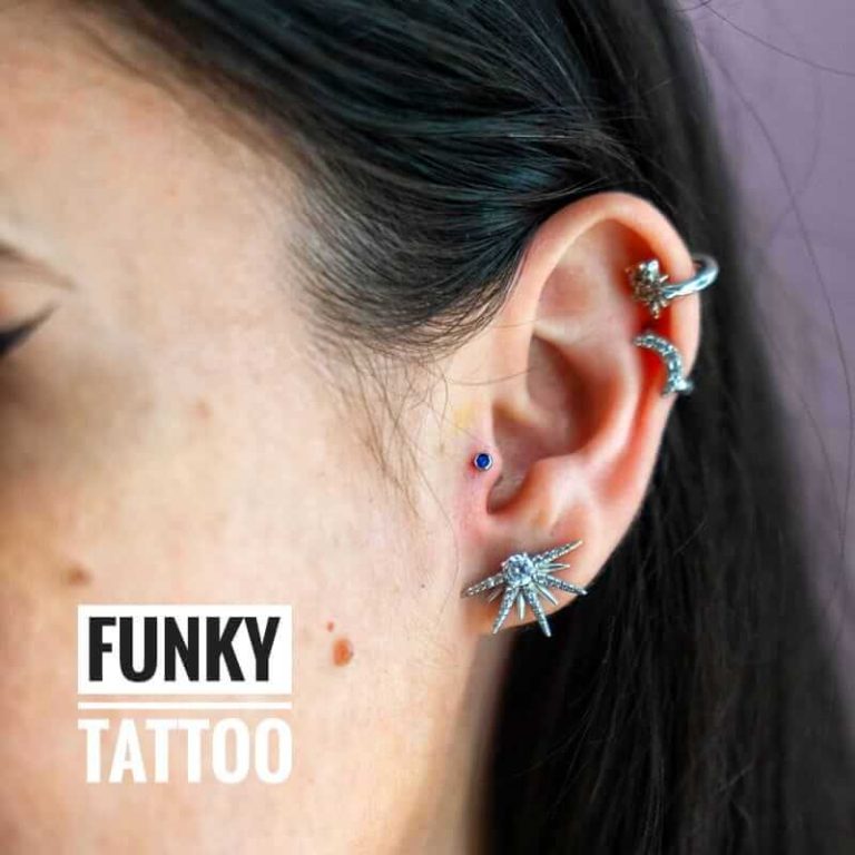 cercel ureche piercinh lob piercing helix piercing tragus salon piercing bucuresti